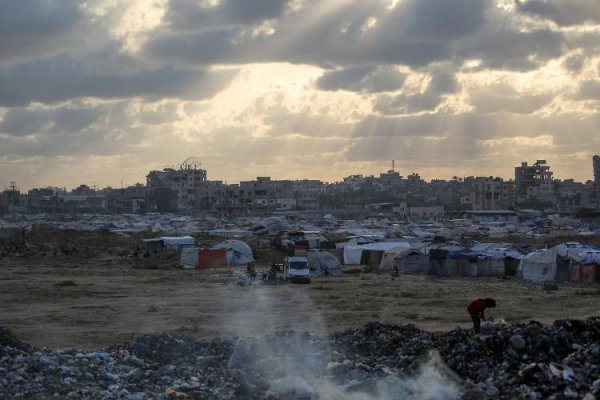 红河配资 “首阶段协议已签署” 特朗普拟周末赴中东 加沙停火谈判迎来重大进展→